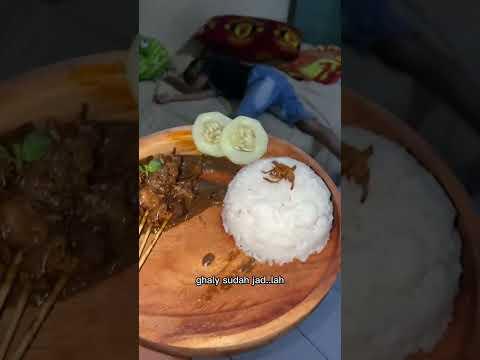 Gara Gara Sate Madura