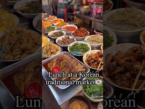 Lunch at a Korean traditional market