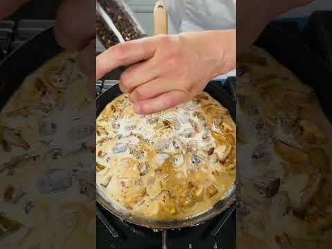 Klassiker mit Hannes: Cremig, cremiger, Champignon-Rahmsauce! 