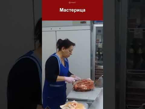 Я сам!  Нет, ты все испортишь.