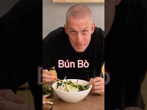 Is Bún bò Huế better then Pho? 