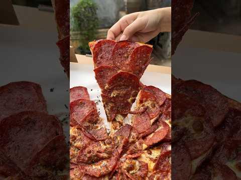 Pizza Topping Paling Barbar - Full Mentok Sampe Pinggiran?!