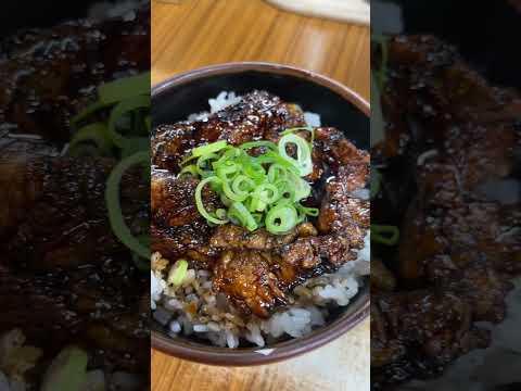 ラーメンより豚丼が美味いラーメン屋