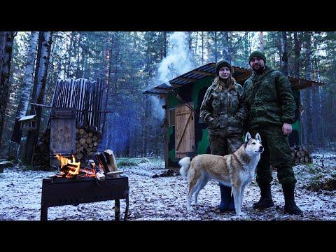 КАТЯ ПРОВАЛИЛАСЬ ПОД ЛЁД | ЭКСТРЕННАЯ ПОМОЩЬ | НОЧЬ В БАЛАГАНЕ