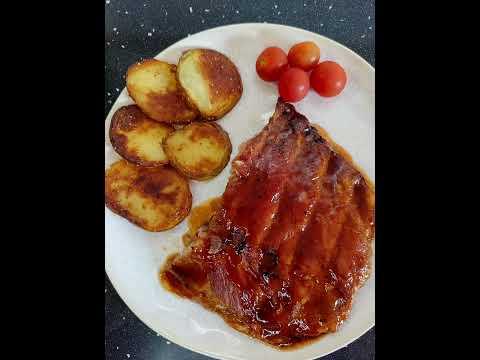 COSTILLAS AL HORNO CON MIEL Y BARBACOA